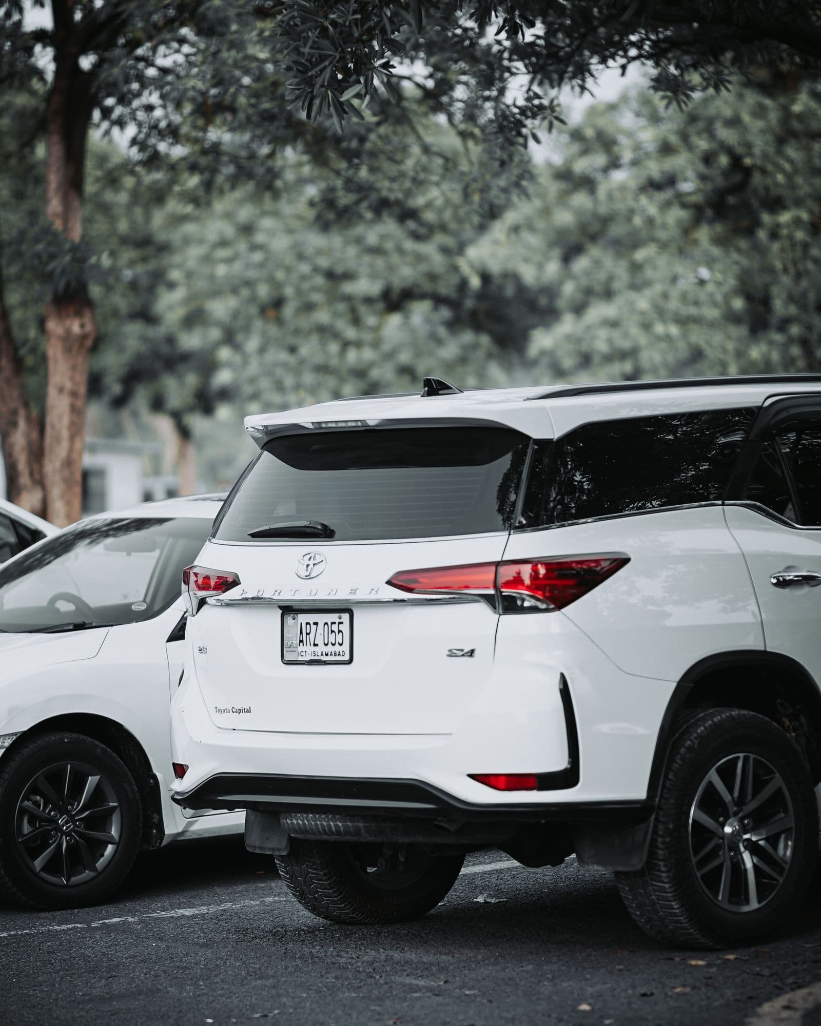 Sewa Fortuner VIP